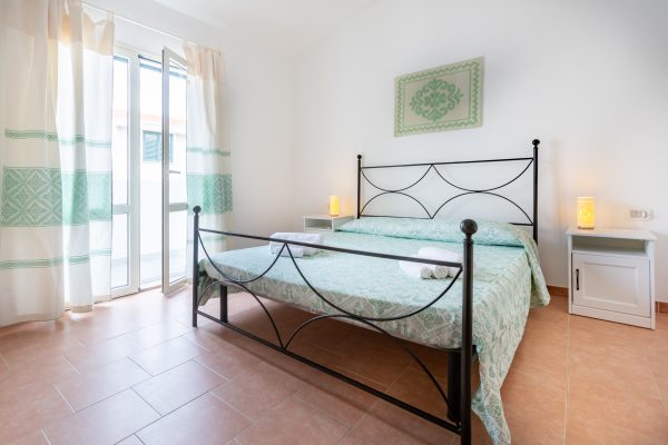 Casa vacanze indipendente 4 + 2 posti letto in affitto a Calasetta - Sud Sardegna