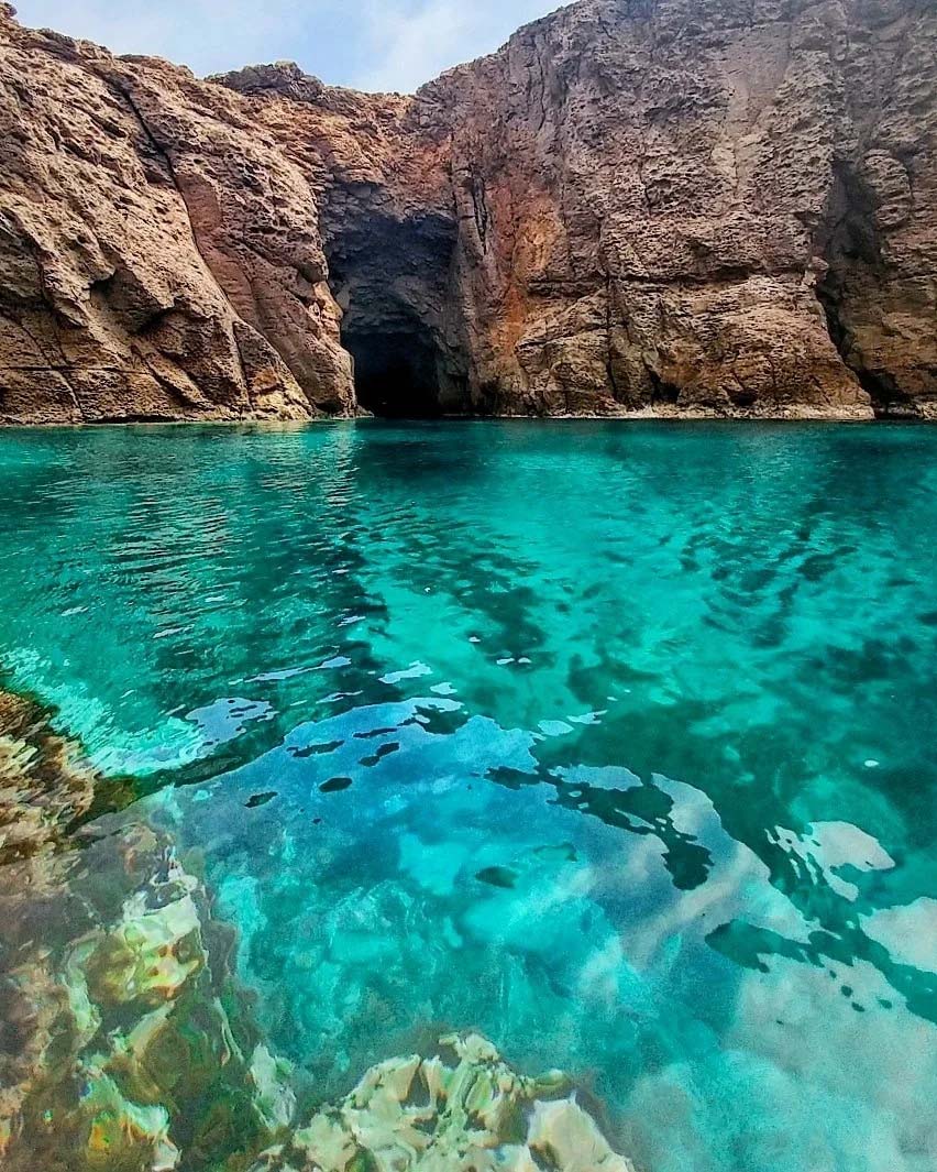 Cala Grotta (Cala Tuffi)